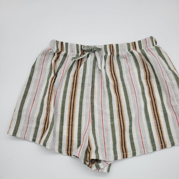 3 Shorts 2 Xerion,1 Shein sz 10/12 - Picture 3 of 11